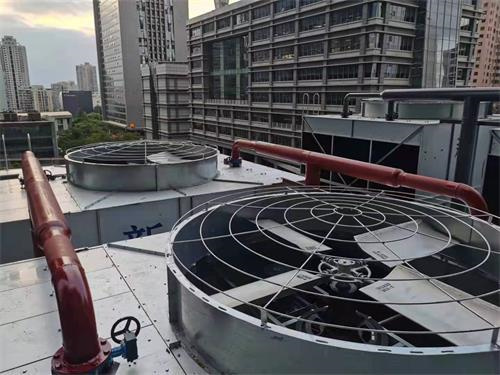 冷卻塔如何處理工業(yè)廢熱,冷卻塔漏水處理方案