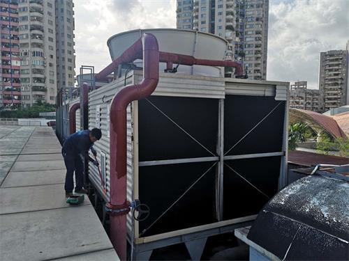 冷卻塔在中央空調設備中的作用,冷卻塔中央空調制熱嗎